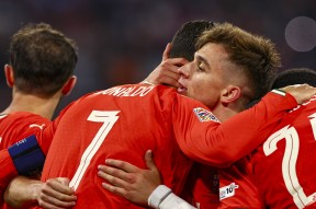 今年会娱乐官网-包含葡萄牙队险胜克罗地亚，晋级欧国联四强的词条