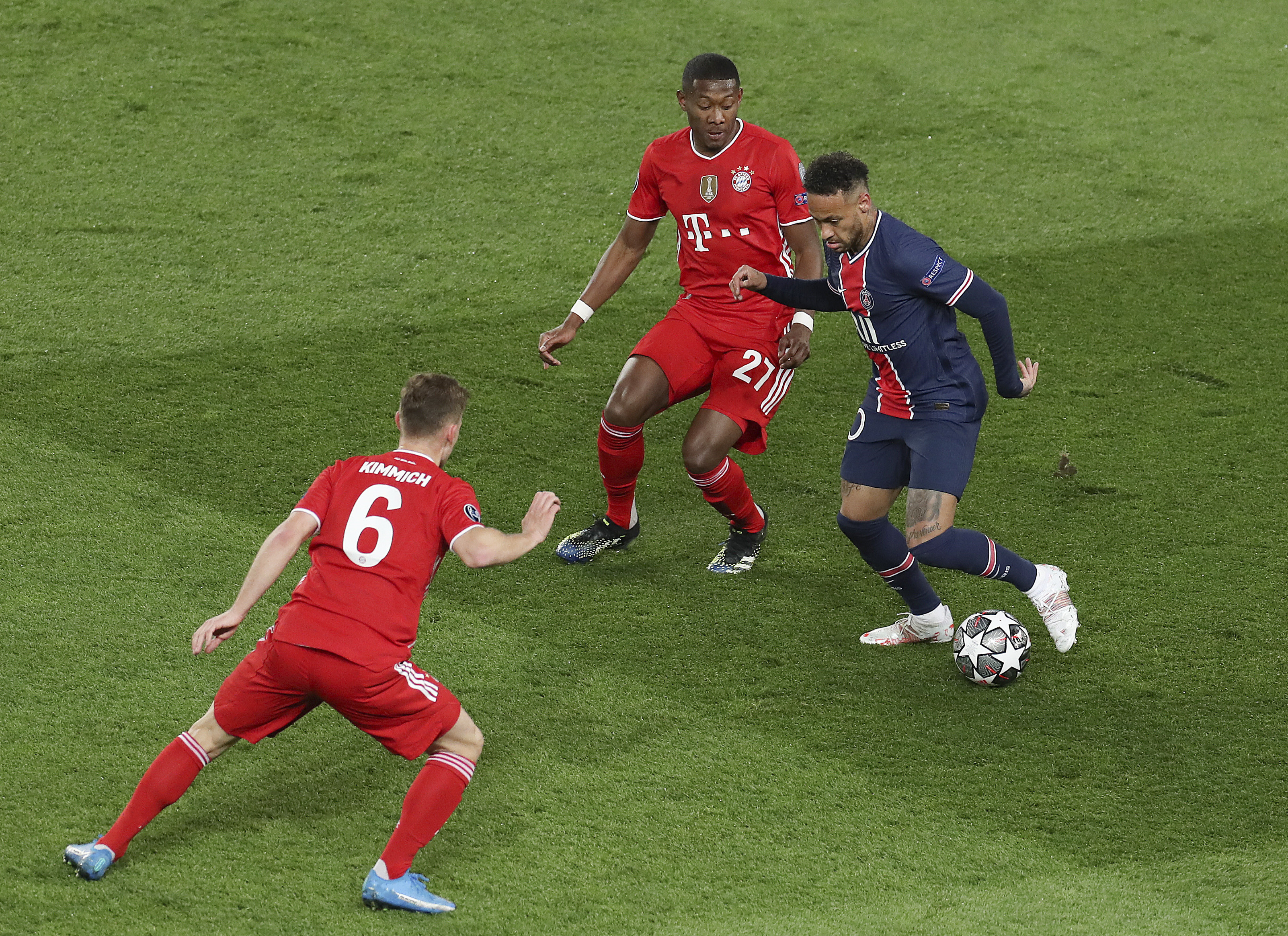 关于卫冕之路：巴黎背靠背对阵里昂和尼斯的信息