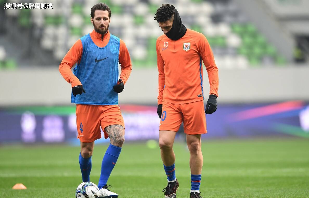 场不败创纪录，瓦基弗铁卫囊括亚冠最佳